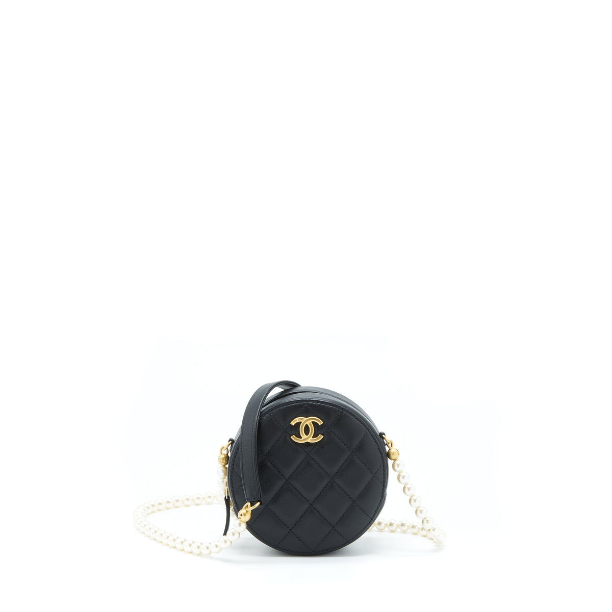 chanel-pearl-round-clutch-with-chain-calfskin-black-ghw
