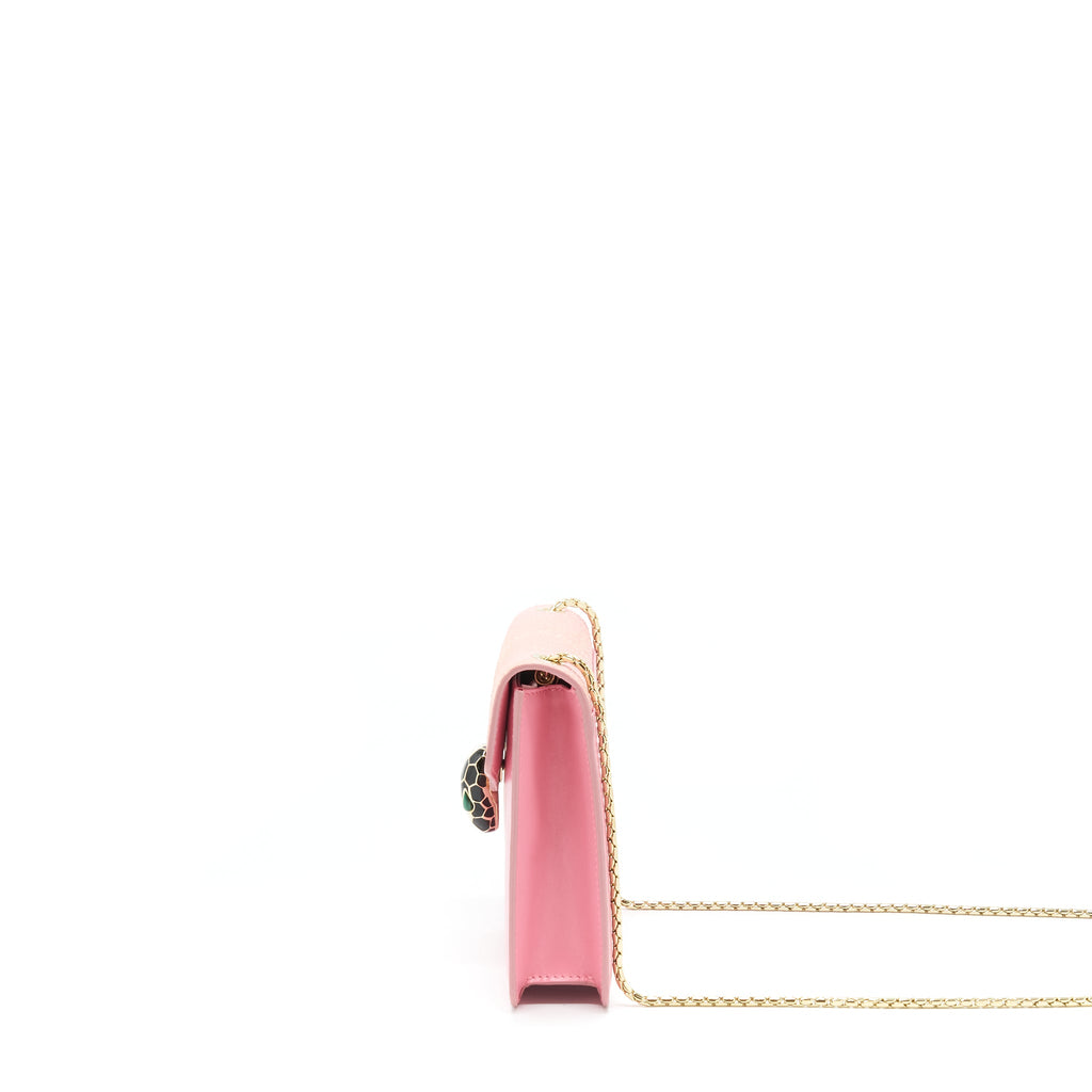 bvlgari-serpenti-forever-crossbody-bag-gaulchat-and-calfskin-light-pink-lghw
