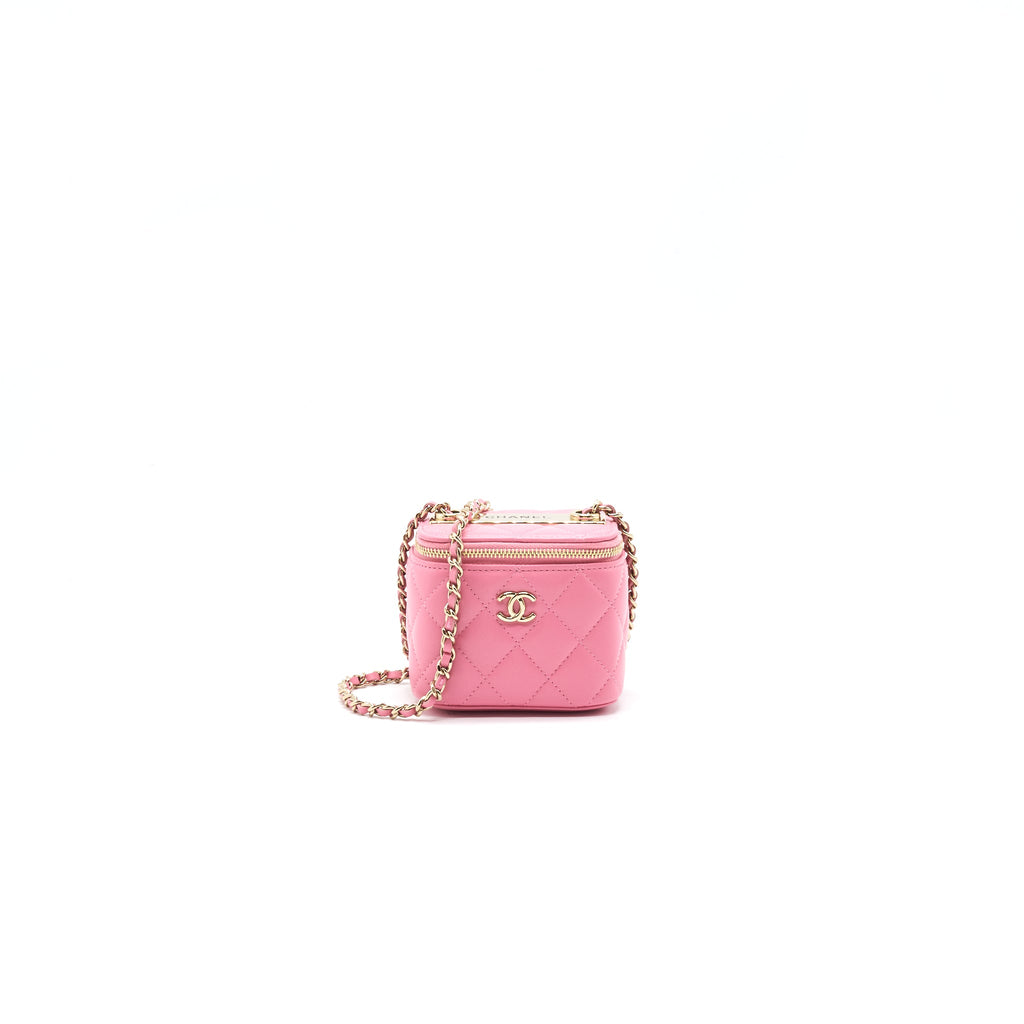 chanel-small-vanity-with-chain-pink