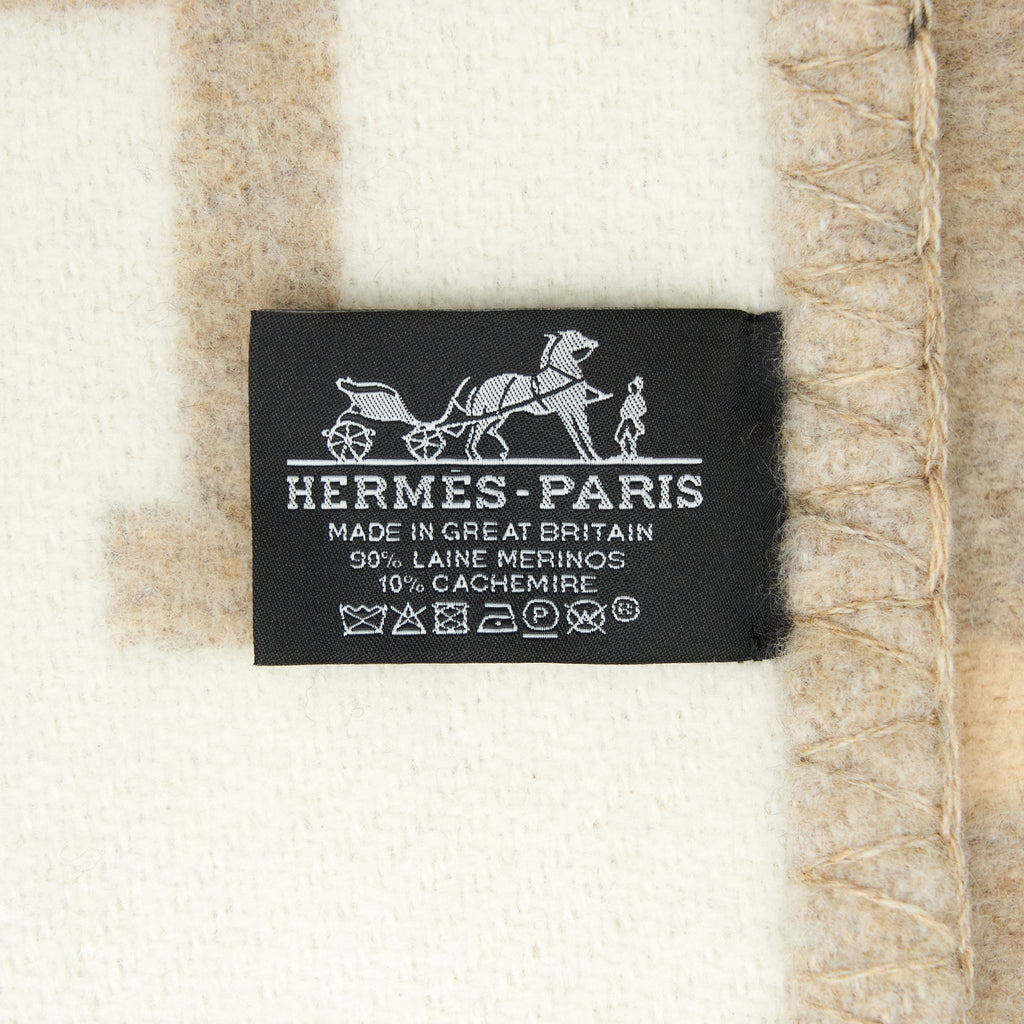 hermes-avalon-throw-blanket-coco-camomille
