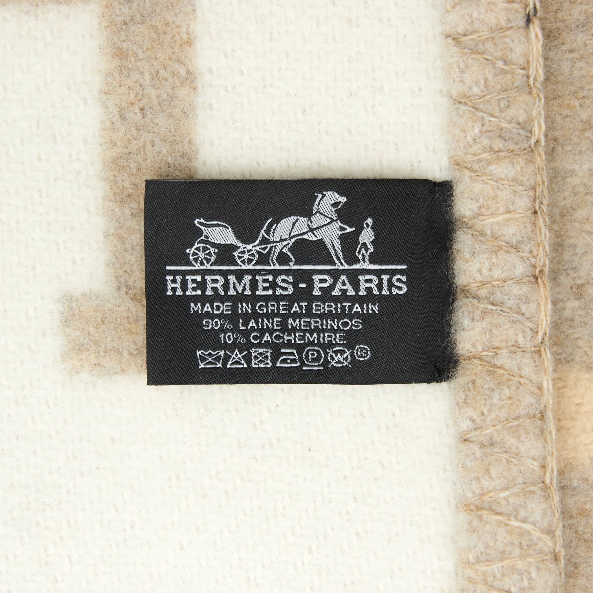 hermes-avalon-throw-blanket-coco-camomille