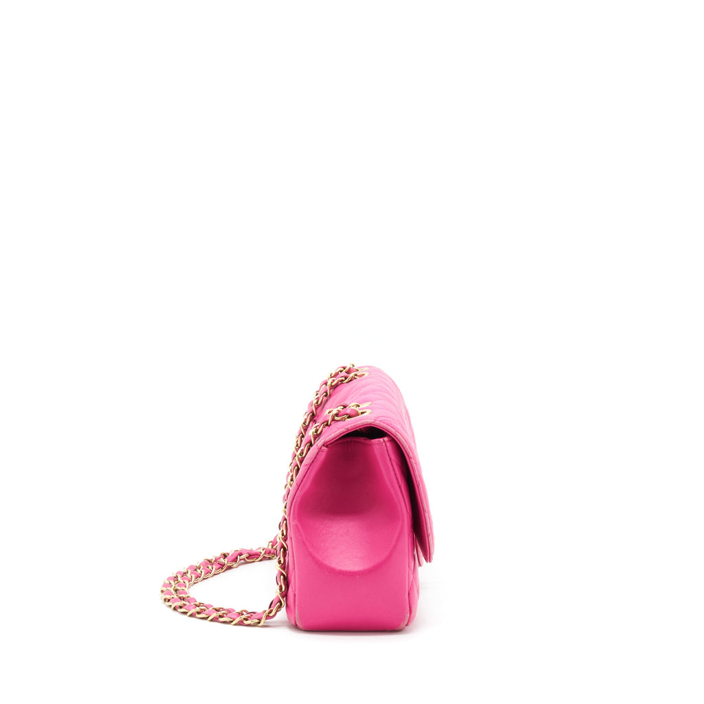 chanel-quilted-flap-bag-lambskin-pink-ghw