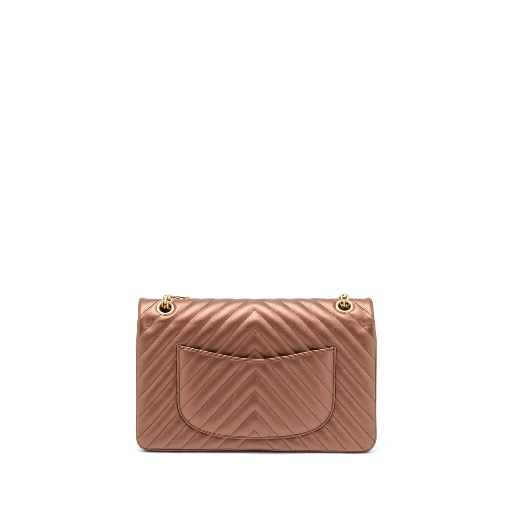 chanel-2-55-226-reissue-flap-bag-chevron-aged-calfskin-metal-gold-brushed-ghw