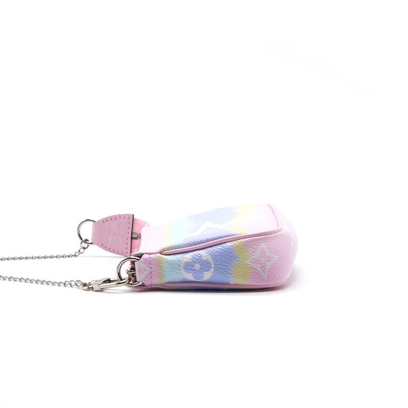 louis-vuitton-escale-mini-pochette-accessories