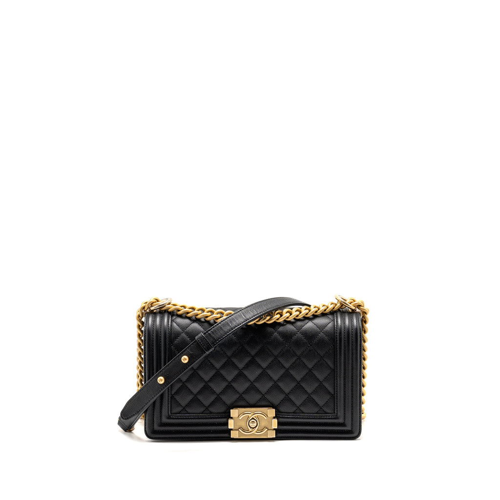 chanel-medium-boy-bag-caviar-black-ghw-copy