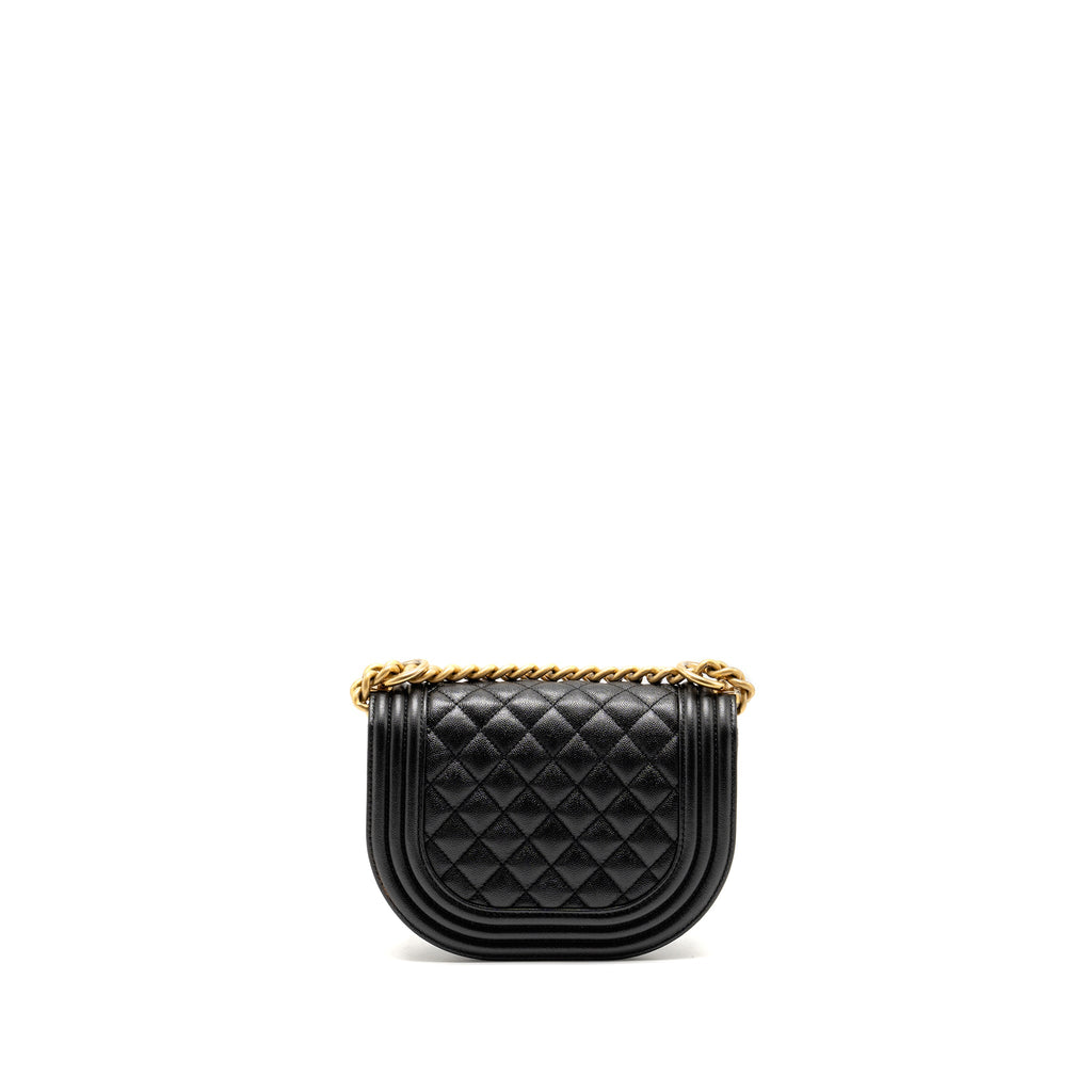 chanel-22a-round-boy-messenger-bag-caviar-black-ghw-microchip
