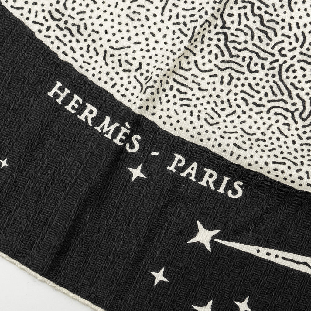 hermes-140cm-clair-de-lune-cashmere-silk-black-blanc