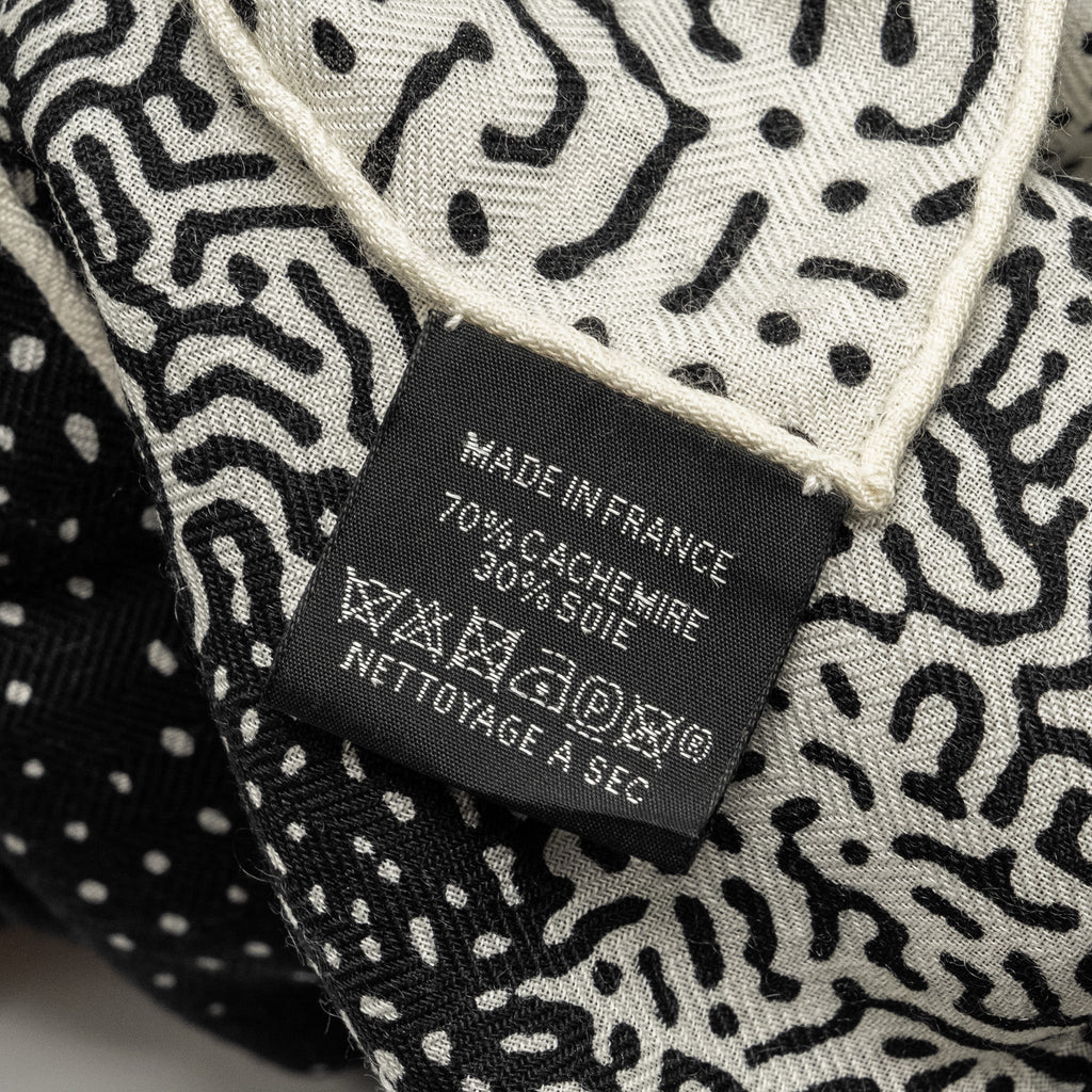 hermes-140cm-clair-de-lune-cashmere-silk-black-blanc