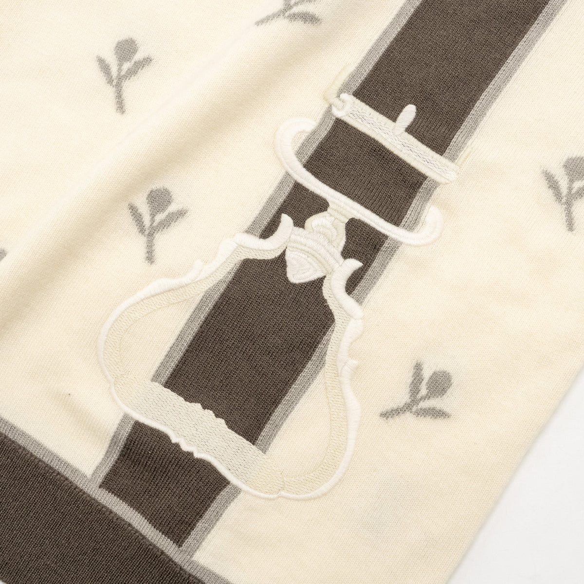 hermes-size-38-etriers-embroidered-short-sleeve-sweater-wool-cashmere-polyamide-1p-gris-titane