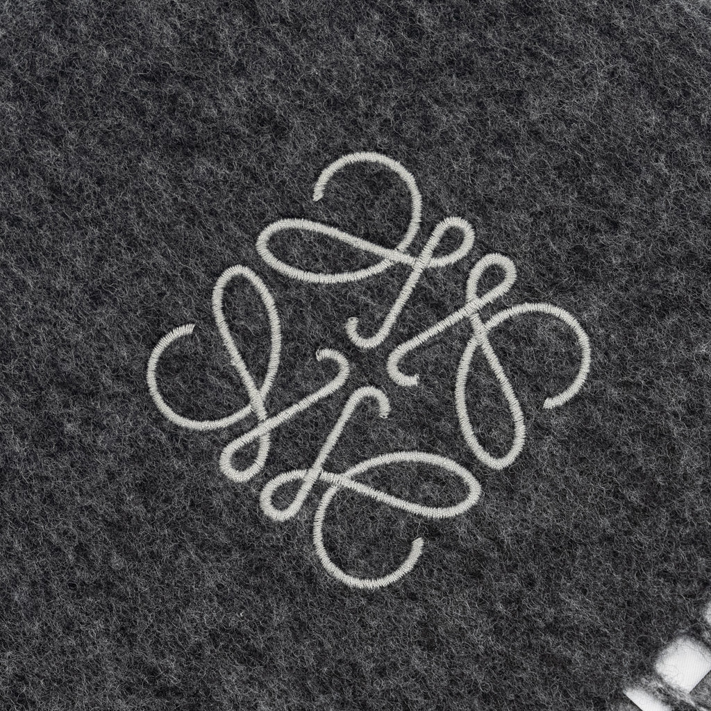 loewe-180-28-bicolor-anagram-scarf-grey