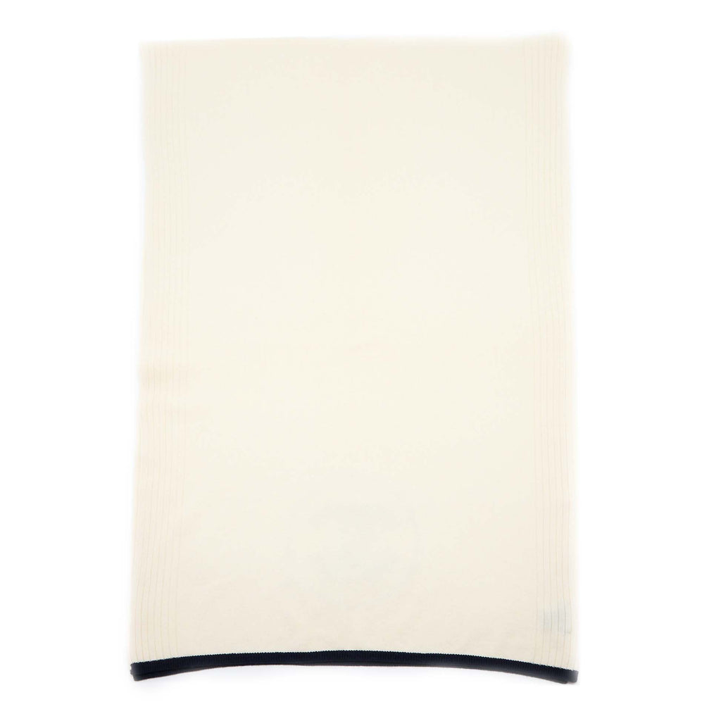 chanel-cc-logo-scarf-cashmere-white-black