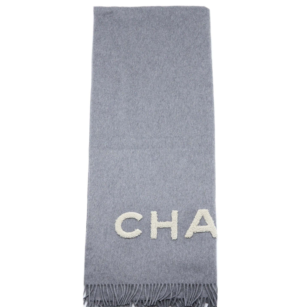 copy-of-chanel-cc-logo-letter-scarf-shawl-cashmere-grey-white