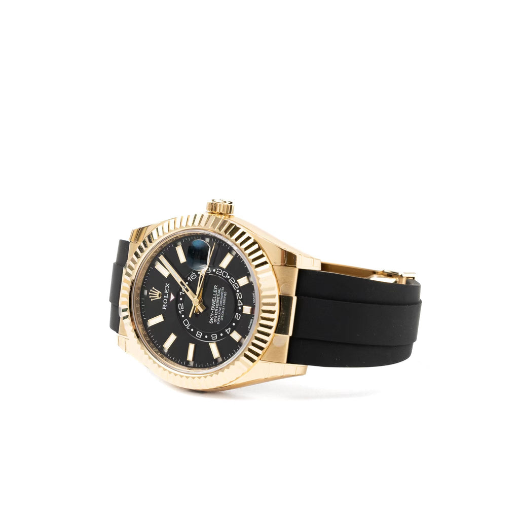 rolex-sky-dweller-42mm-yellow-gold-with-bright-black-dial-and-an-oysterflex-bracelet-m326238-0009