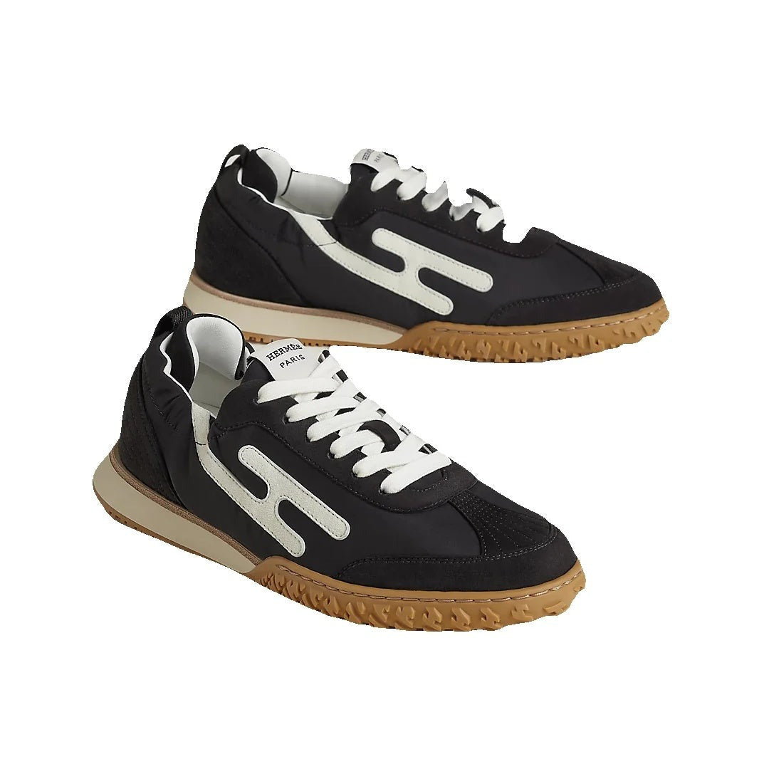 HERMÈS JET SNEAKER BLACK & WHITE