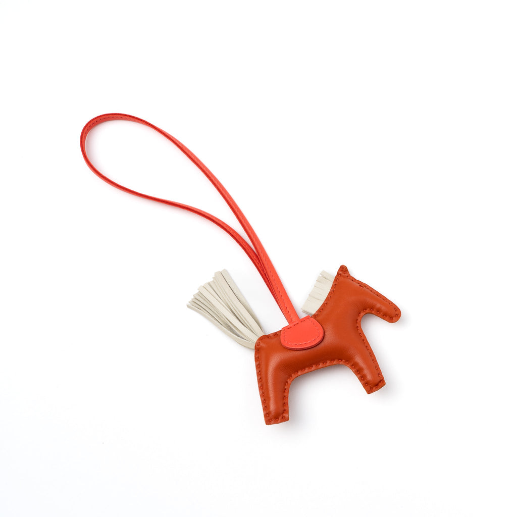 hermes-rodeo-pm-bag-charm-cornaline-craie-rose-texas