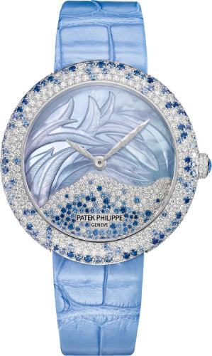 patek-philippe-calatrava-haute-joaillerie-white-gold-35-8mm-mother-of-pearl-diamonds-blue-sapphires-dial-4899-901g-001